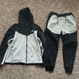 Nike Tech Fleece Tracksuit